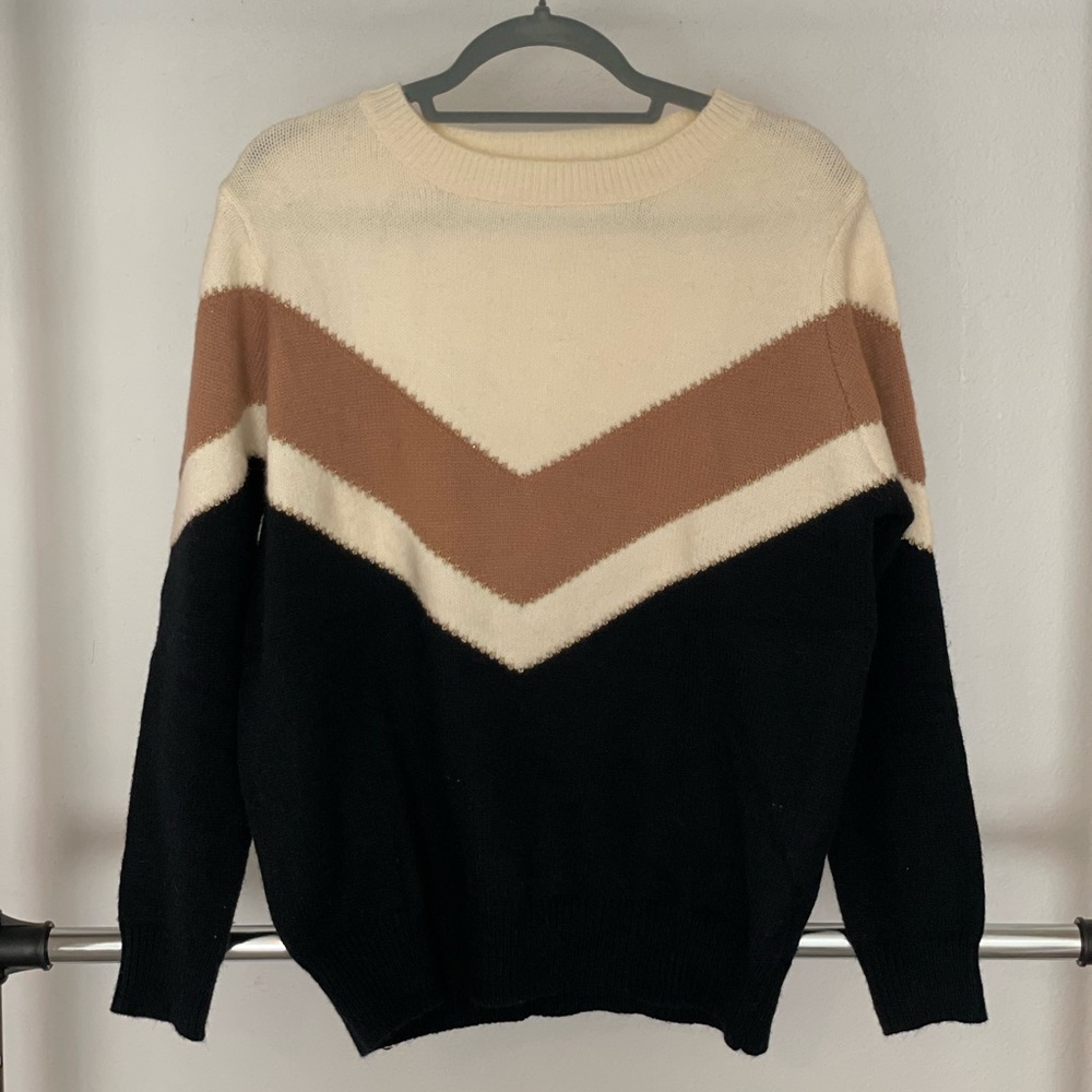 AMAZON Chevron sweater!